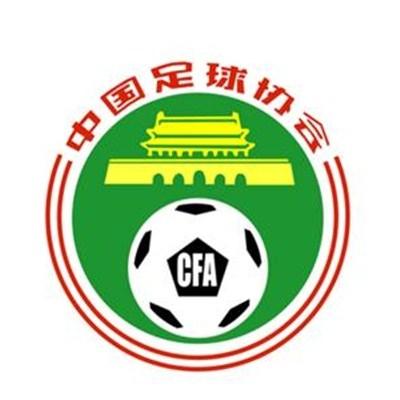 ”王竞透露，为呈现深海龙宫的瑰丽景象，剧组集结了全国4000多名动画人才，堪称“中国动画国家队”，深海作战的宏大场面，展现了国漫工业化的新高度。